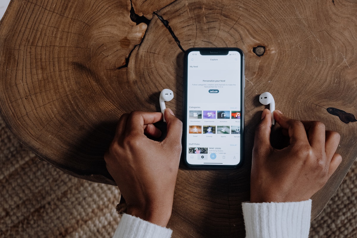 how to connect airpods pro to iphone