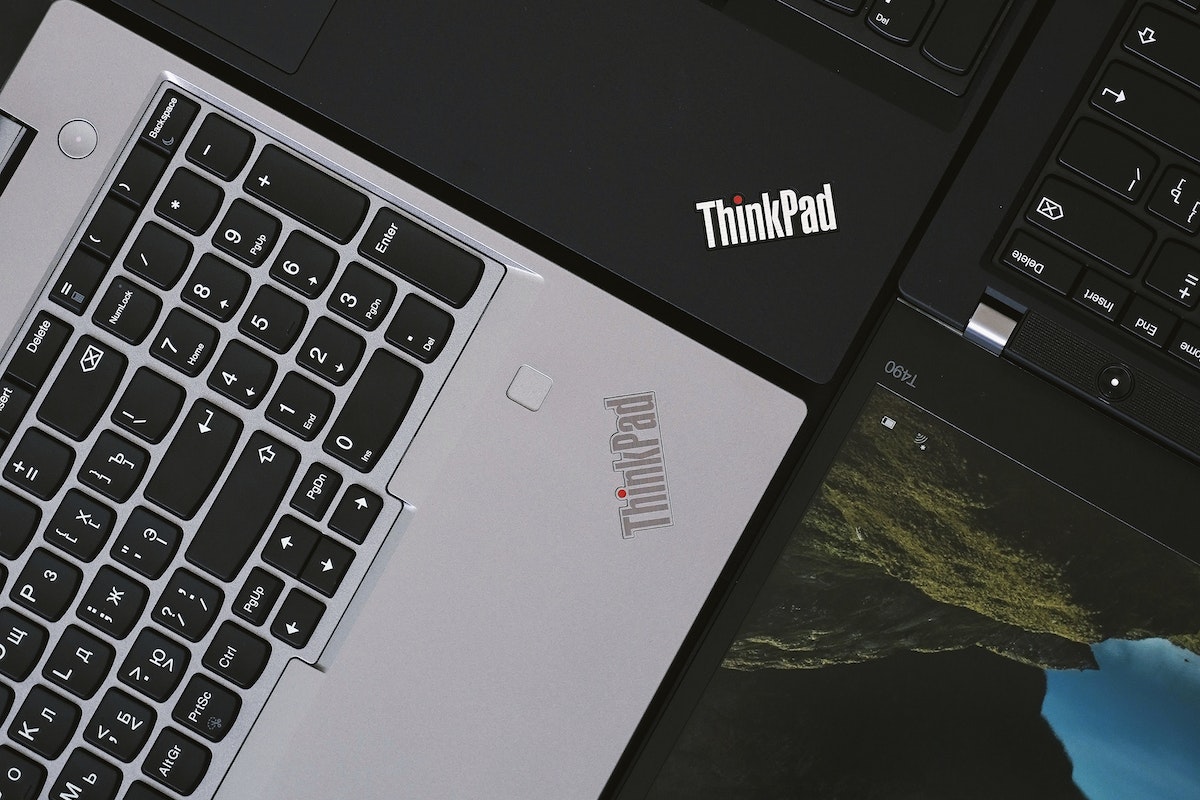 how to connect airpods to thinkpad