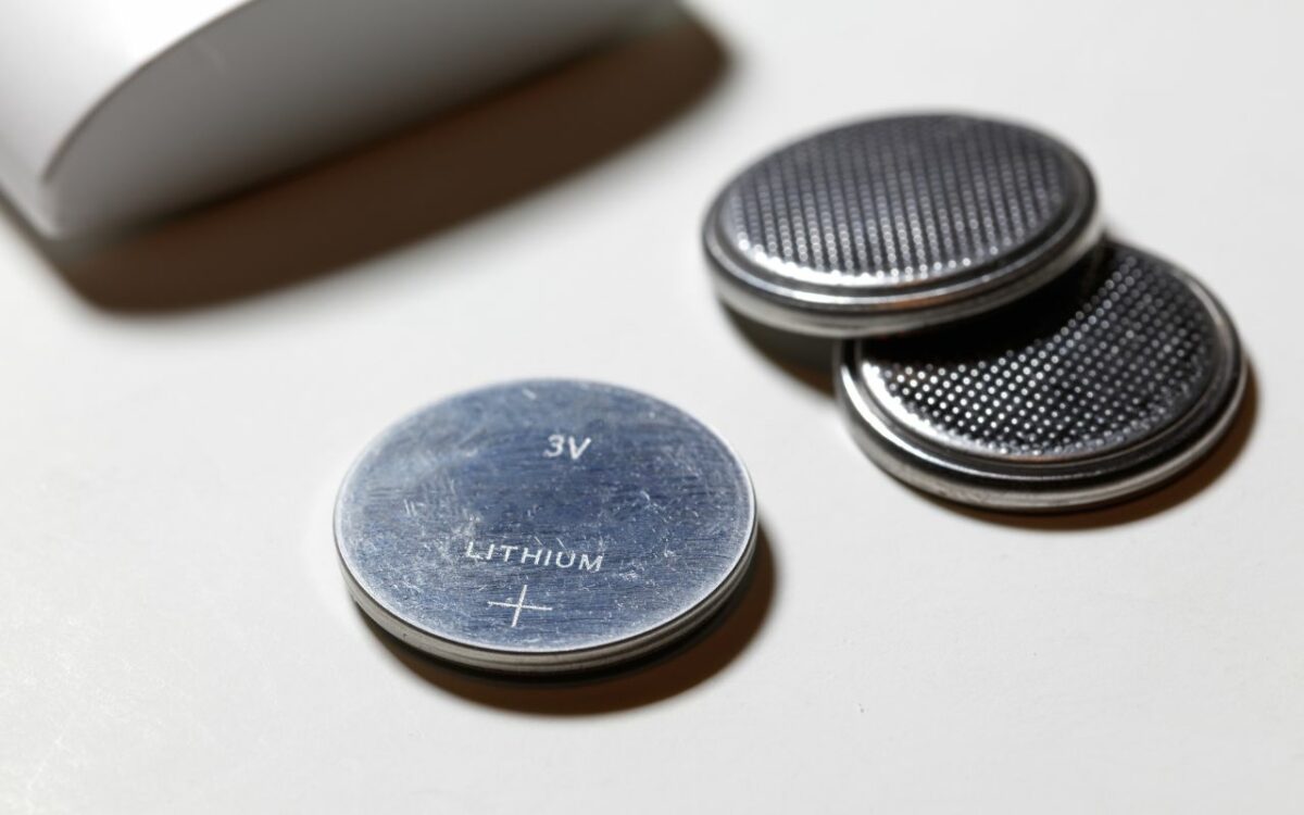 silver button battery